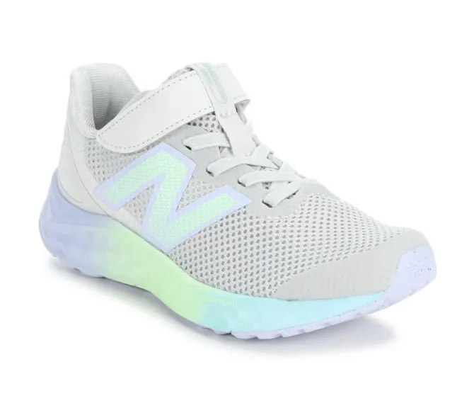 Girls' New Balance Little Kid Arishi V4 Wide Width Running Shoes