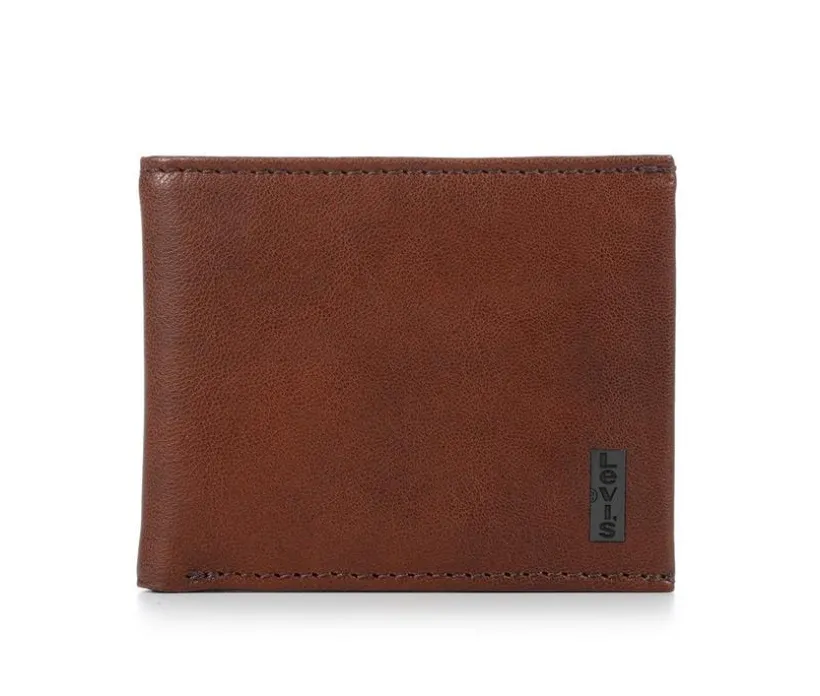 Levi's Accessories Leather RFID Moore Traveler Wallet
