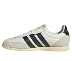 Women's Adidas Barreda Lo Sneakers