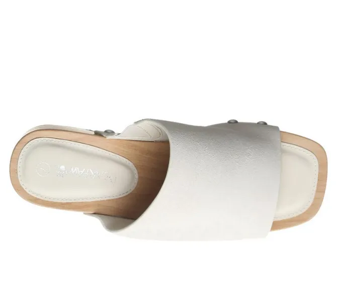 Women's Bearpaw Tilda Platform Clogs
