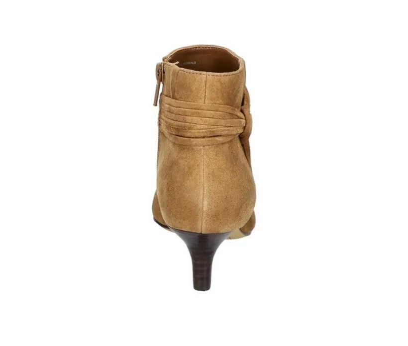 Women's Bella Vita Jani Kitten Heel Booties