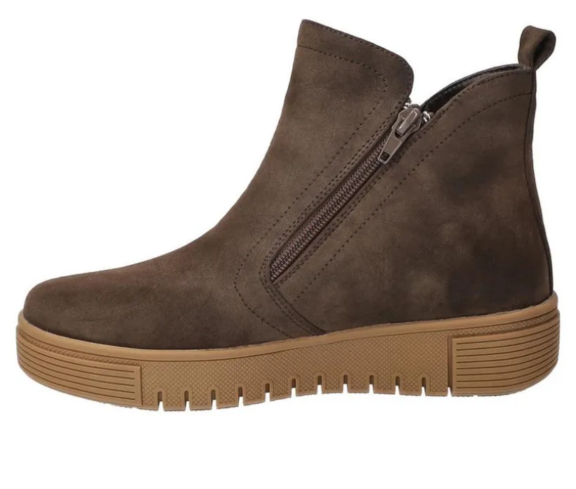 Women's Bella Vita Oaklee Booties