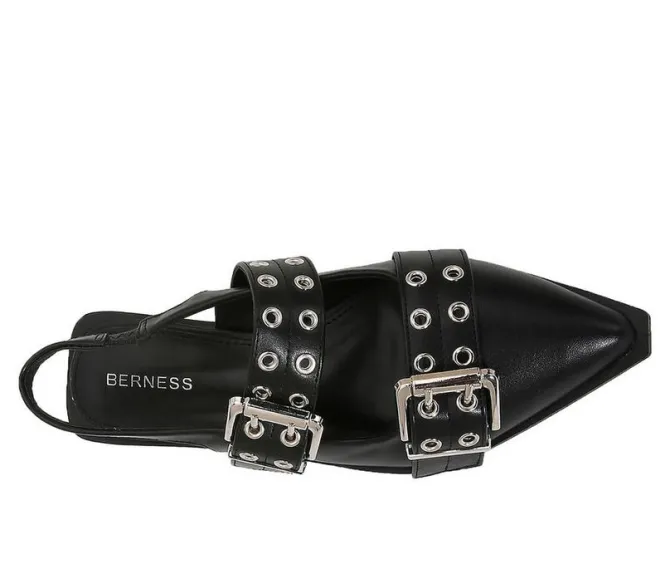 Women's Berness Addison Flats