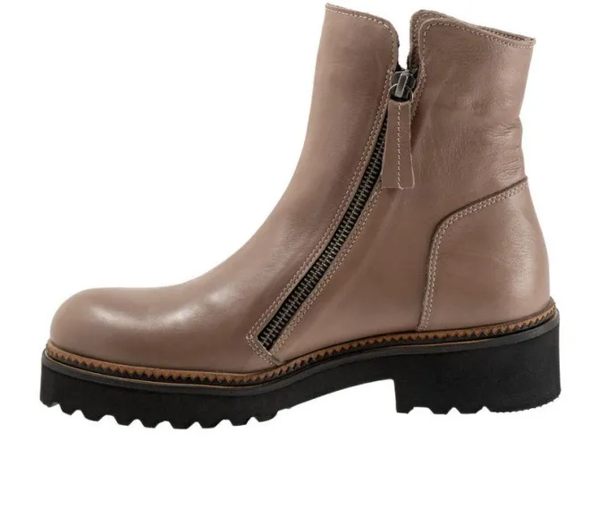 Women's Bueno Ariana Booties