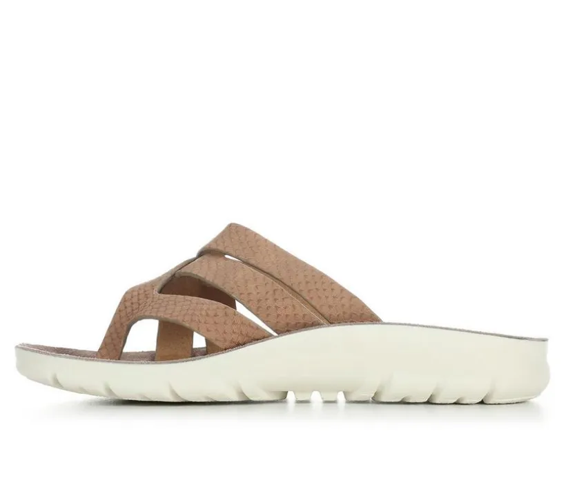 Women's Cliffs by White Mountain Bertina Flip-Flops
