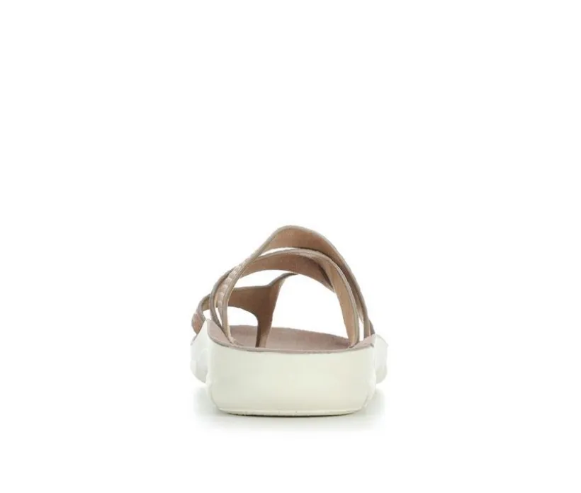 Women's Cliffs by White Mountain Bertina Flip-Flops