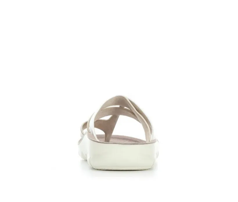 Women's Cliffs by White Mountain Bertina Flip-Flops
