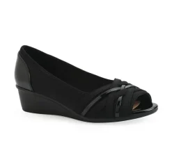 Women's Cliffs by White Mountain Boldest Wedges