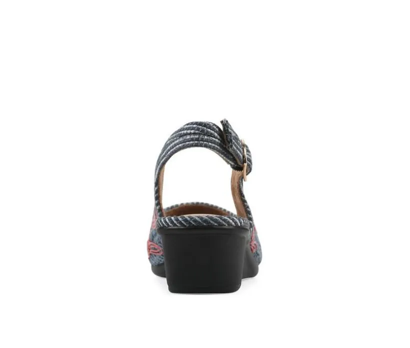 Women's Cliffs by White Mountain Boris Wedges