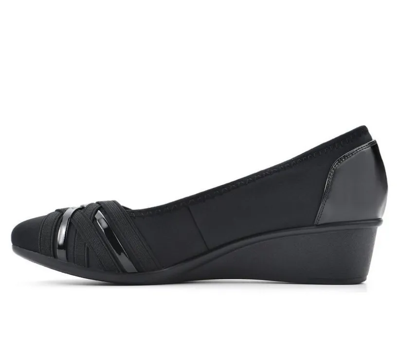 Women's Cliffs by White Mountain Bowie Wedge