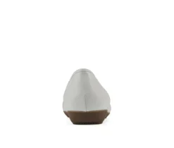 Women's Cliffs by White Mountain Calming Flats