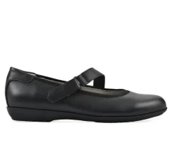 Women's Cliffs by White Mountain Carris Flats