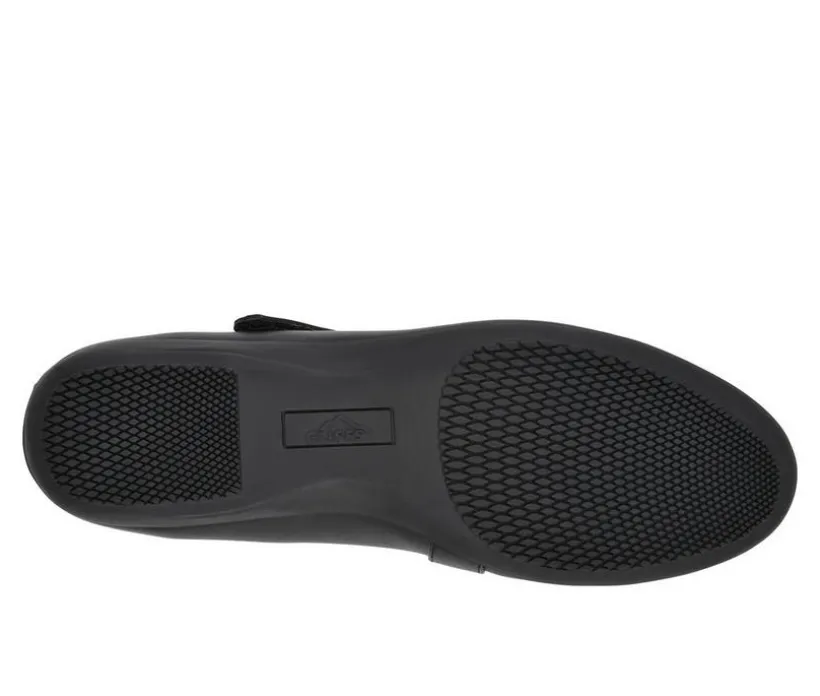 Women's Cliffs by White Mountain Carris Flats