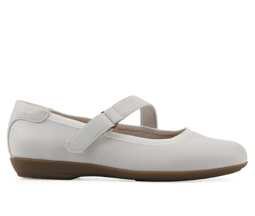 Women's Cliffs by White Mountain Carwen Flats