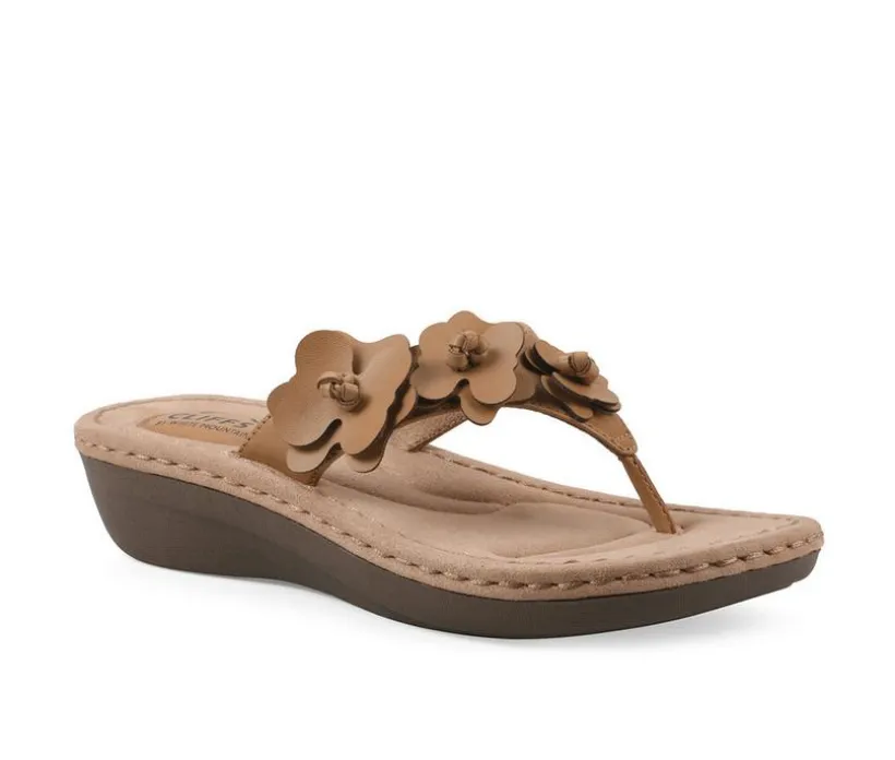 Women's Cliffs by White Mountain Cassilia Flip-Flops