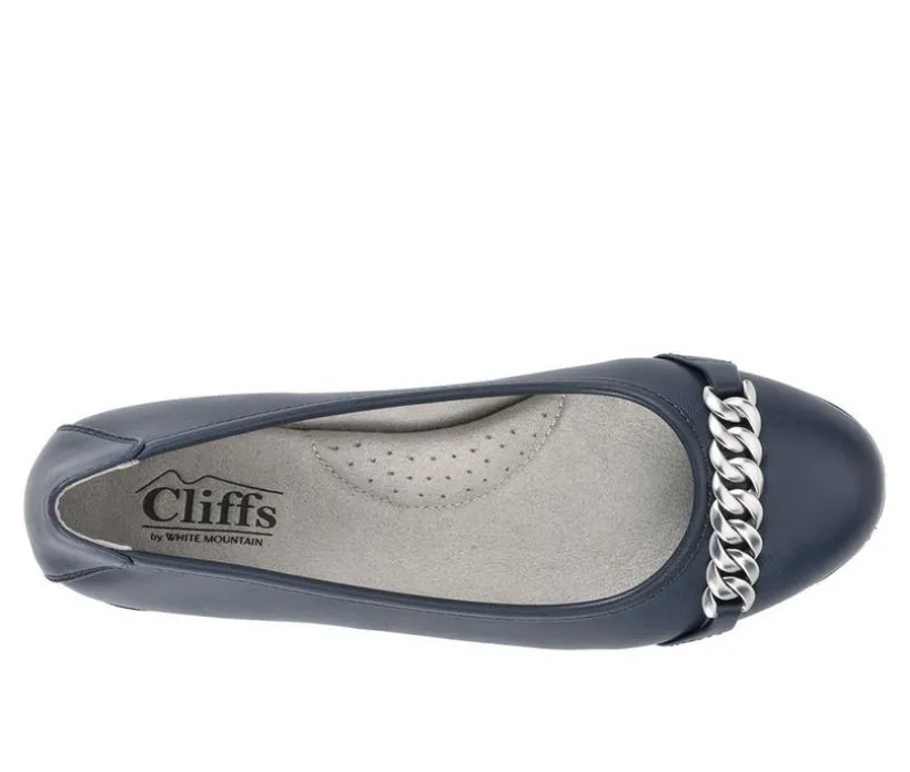 Women's Cliffs by White Mountain Charmed Flats