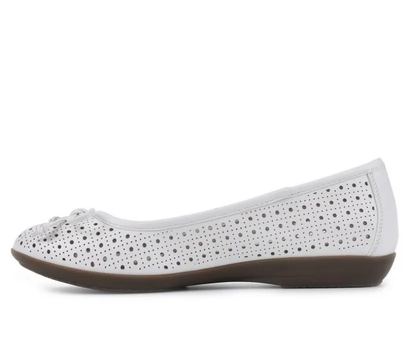 Women's Cliffs by White Mountain Cheryl Flats