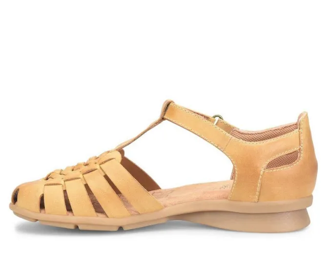 Women's Comfortiva Persa Fisherman Sandals