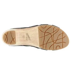 Women's Dansko Lyndi Clogs