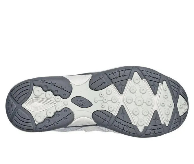 Women's Easy Spirit Earthen Outdoor Shoes