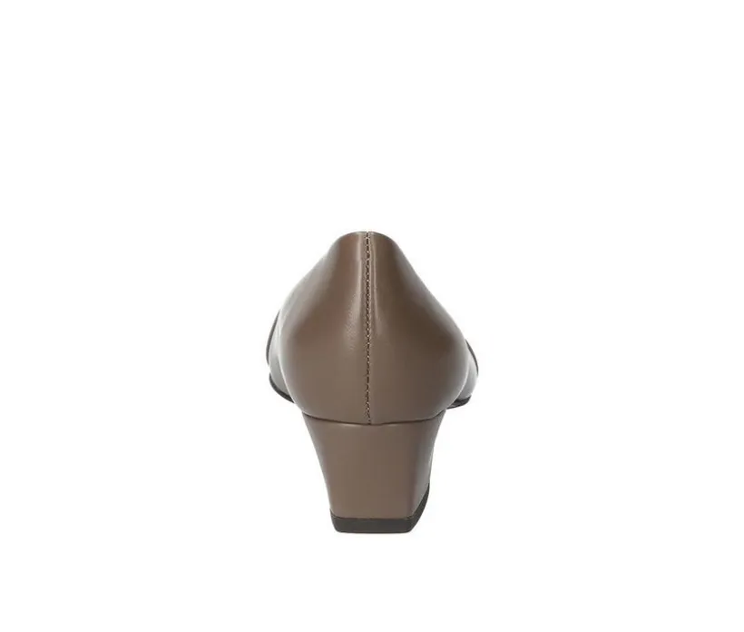 Women's Easy Street Lyanna Pumps