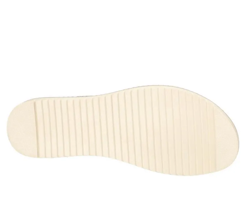 Women's Easy Street Madeline Wedges