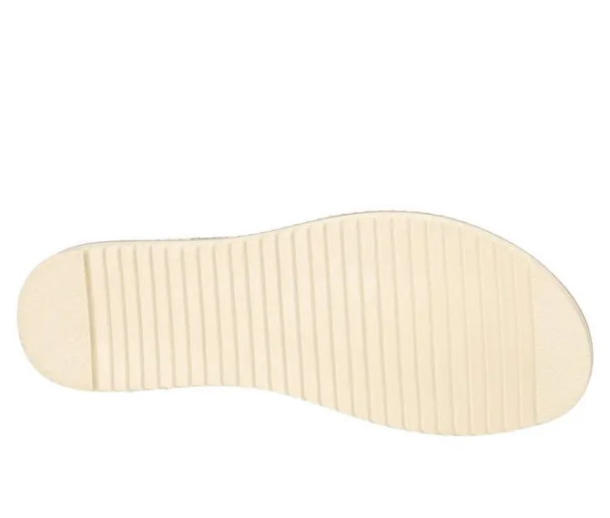 Women's Easy Street Madeline Wedges