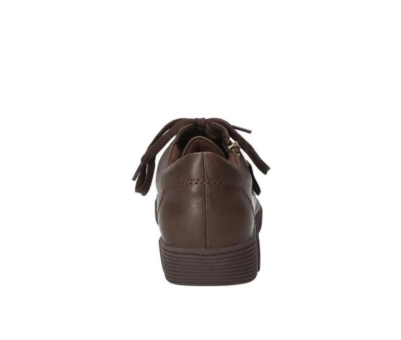 Women's Easy Street Novie Sneakers