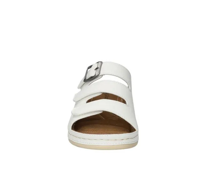 Women's Easy Street Pinterry Sandals