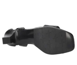 Women's Easy Street Ro Pumps