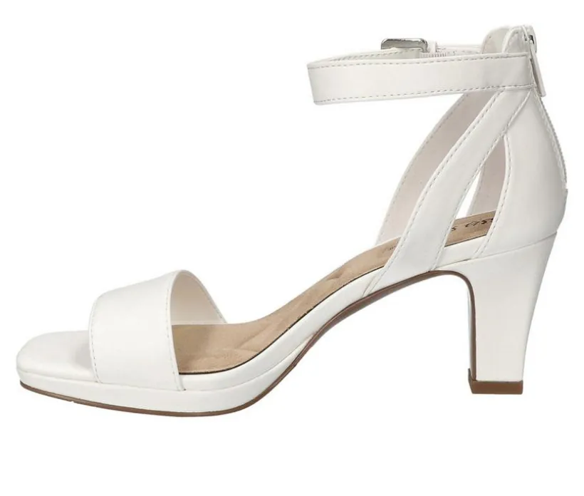 Women's Easy Street Ro Pumps