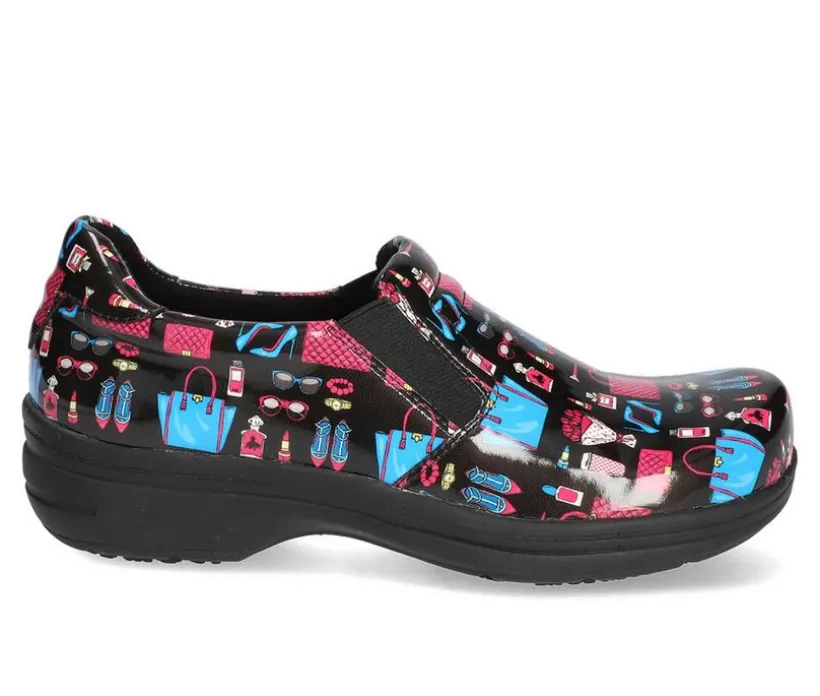 Women's Easy Works by Easy Street Bentley Slip-Resistant Clogs