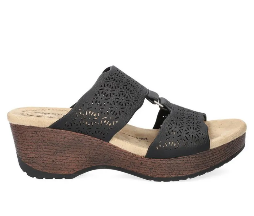 Women's Easy Works by Easy Street Letsee Slip-Resistant Clogs