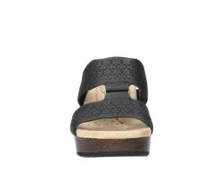 Women's Easy Works by Easy Street Letsee Slip-Resistant Clogs