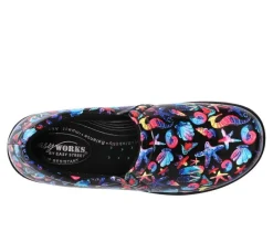 Women's Easy Works by Easy Street Lyndee Slip-Resistant Clogs