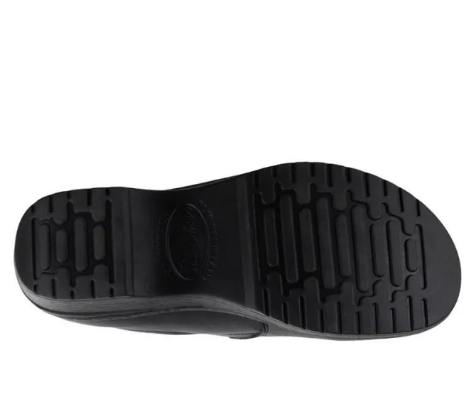 Women's Easy Works by Easy Street Tiffany Slip-Resistant Clogs