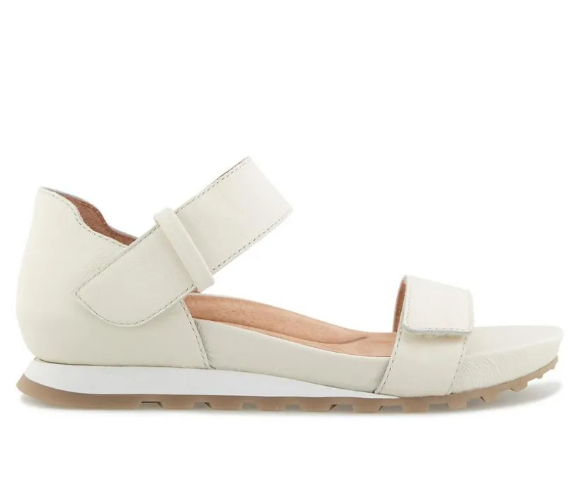 Women's Jambu Linda Footbed Sandals