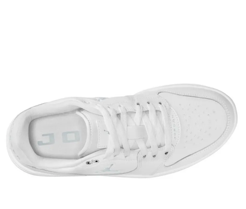 Women's Jordan Court Connect Low Sneakers