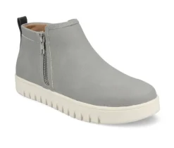 Women's Journee Collection Alita Booties
