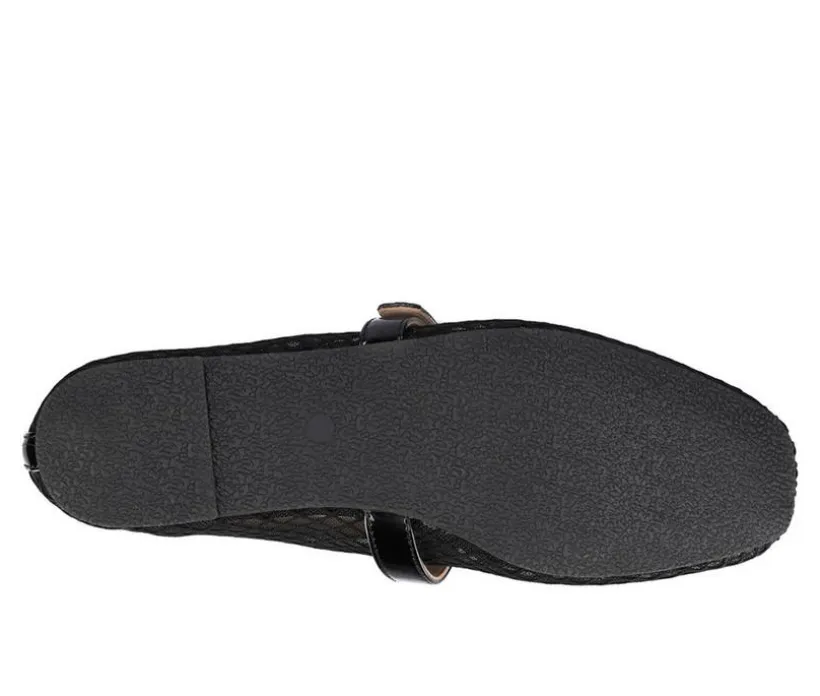 Women's Journee Collection Carrie Flats