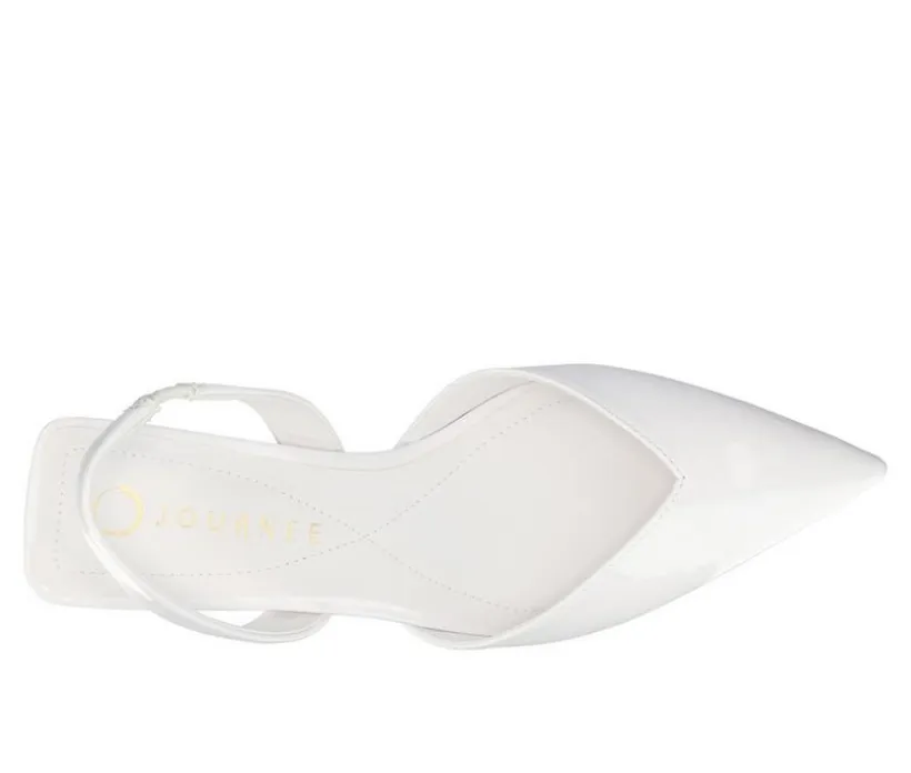 Women's Journee Collection Fallon Pumps
