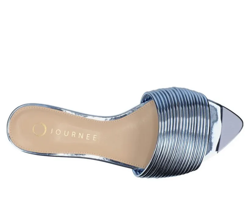 Women's Journee Collection Feather Sandals