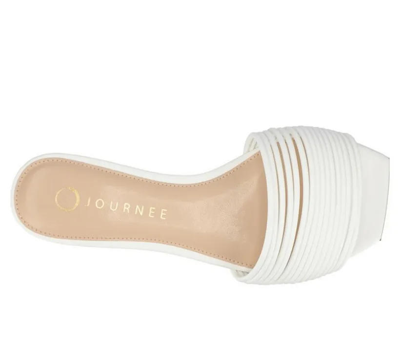 Women's Journee Collection Feather Sandals