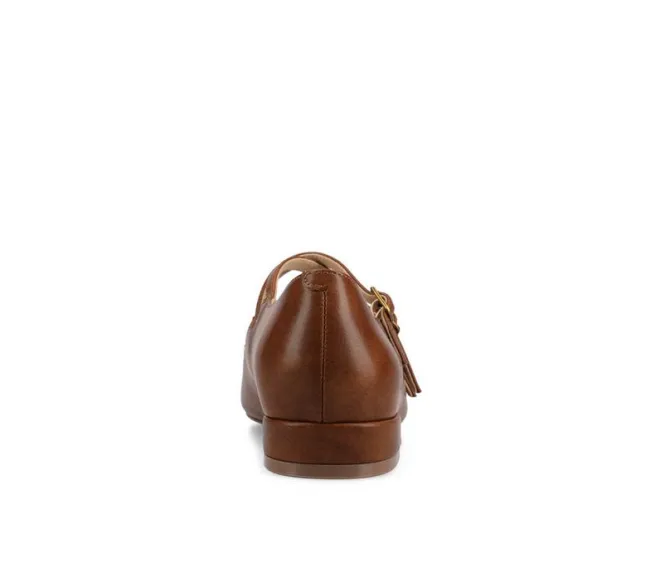 Women's Journee Collection Gretel Flats