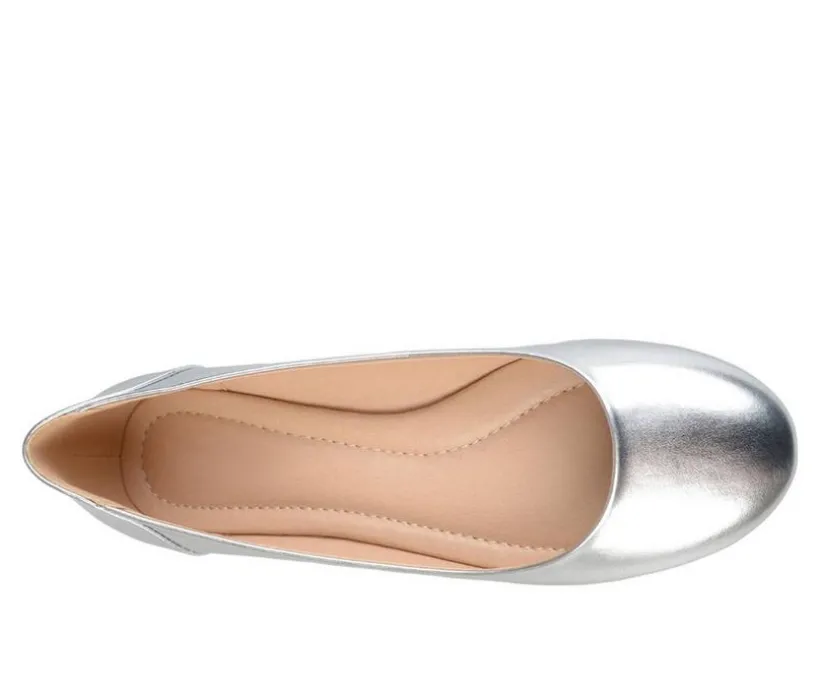 Women's Journee Collection Karissa Flats