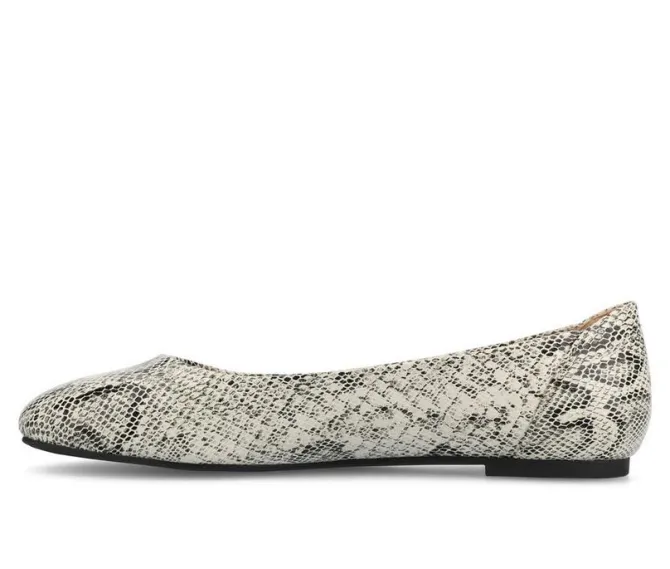 Women's Journee Collection Kavn Flats