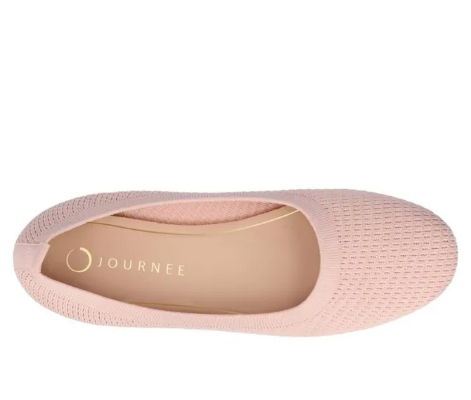 Women's Journee Collection Maryann Flats