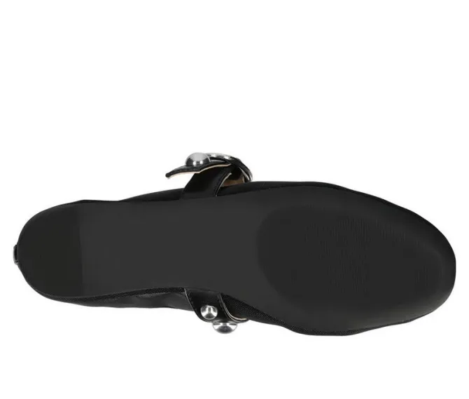 Women's Journee Collection Naveah Flats