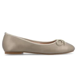 Women's Journee Collection Vika Flats