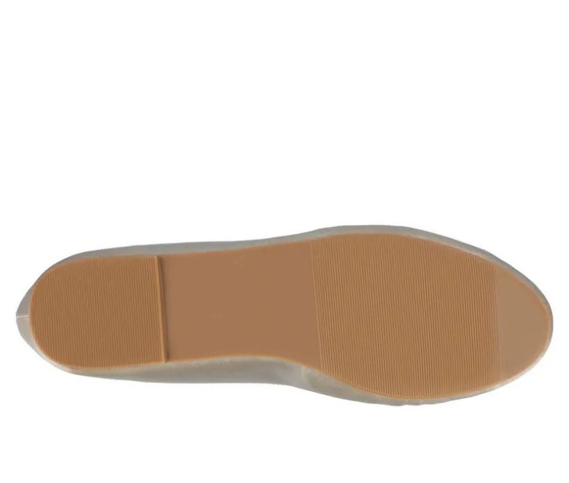 Women's Journee Collection Vika Flats